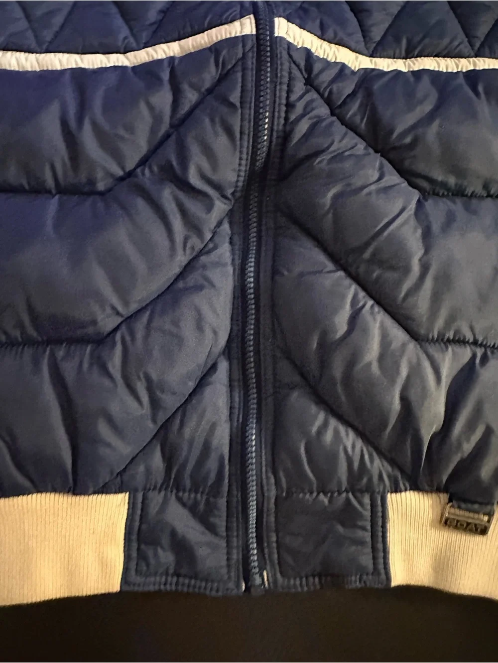 ⭐️ Vintage Men’s Med Puffer Bomber Jacket - Navy & Cream - Picture 11 of 14